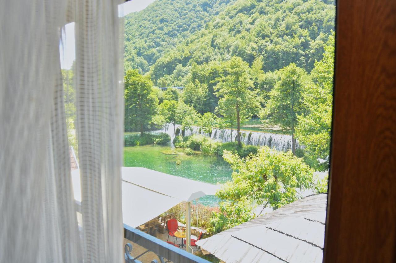 Motel Konoba Slapovi Jajce Exteriér fotografie