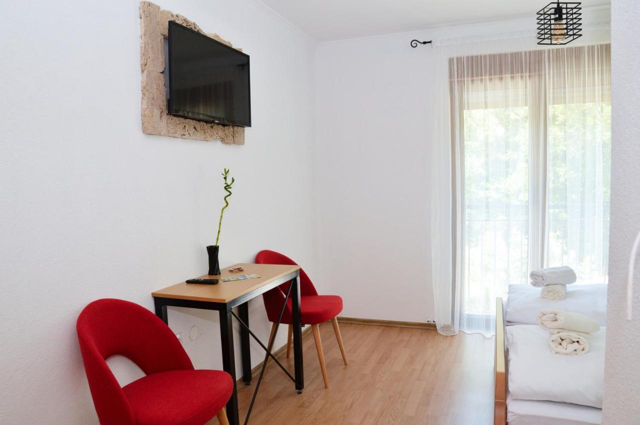 Motel Konoba Slapovi Jajce Exteriér fotografie