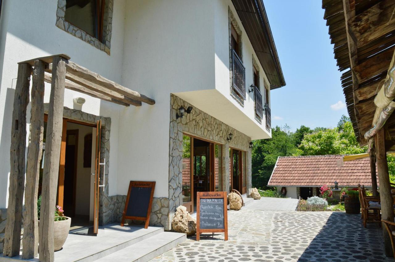 Motel Konoba Slapovi Jajce Exteriér fotografie