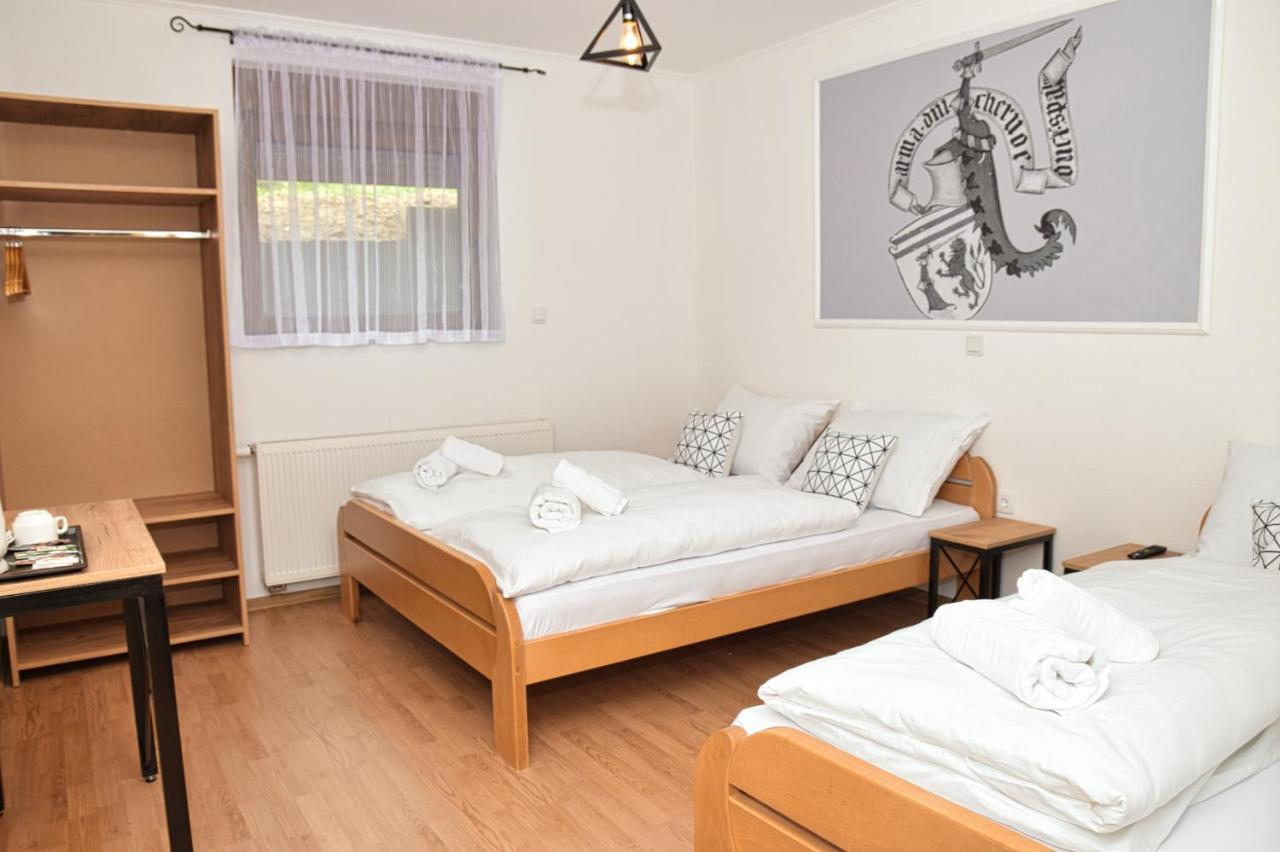 Motel Konoba Slapovi Jajce Exteriér fotografie