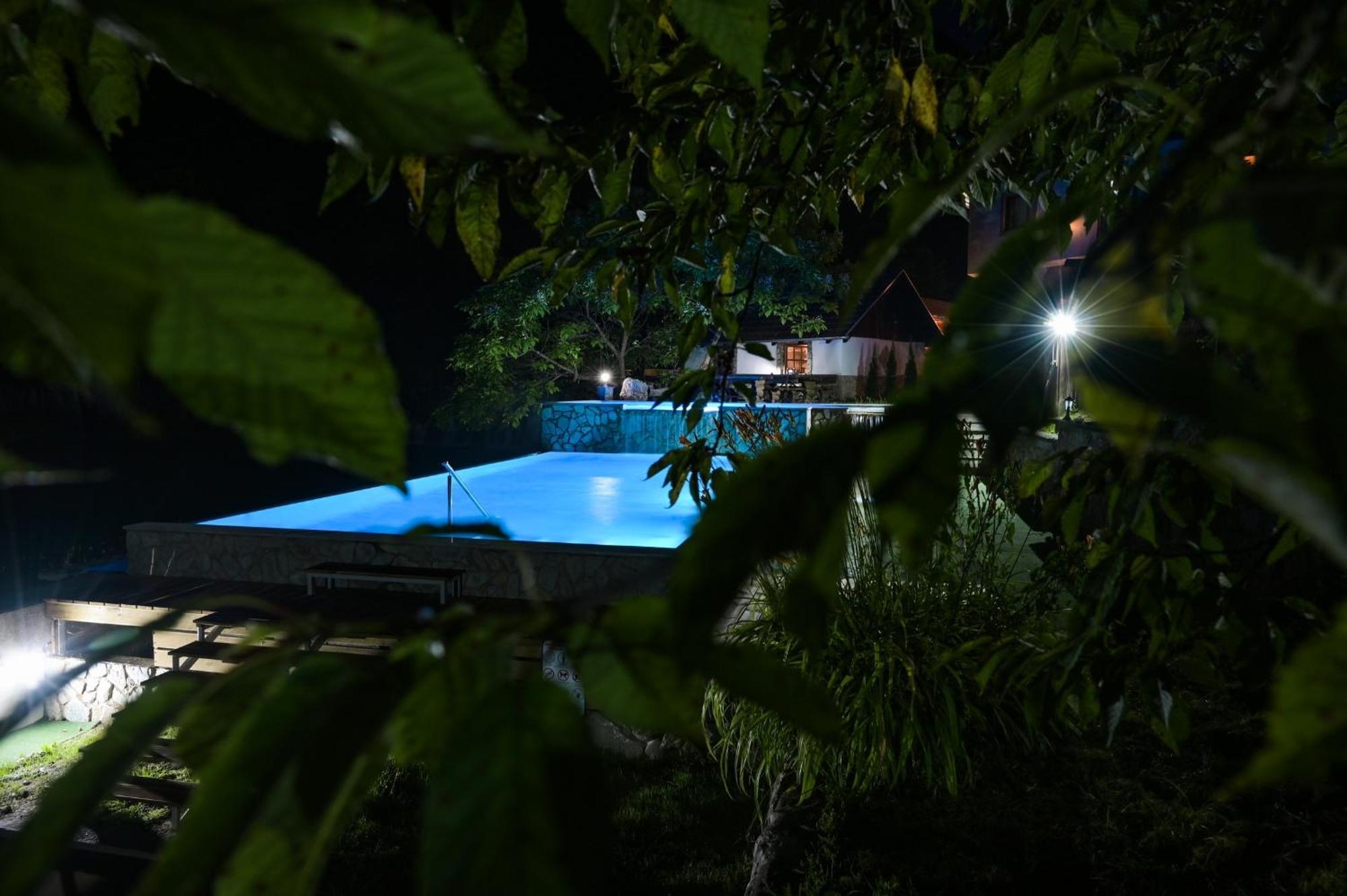 Motel Konoba Slapovi Jajce Exteriér fotografie